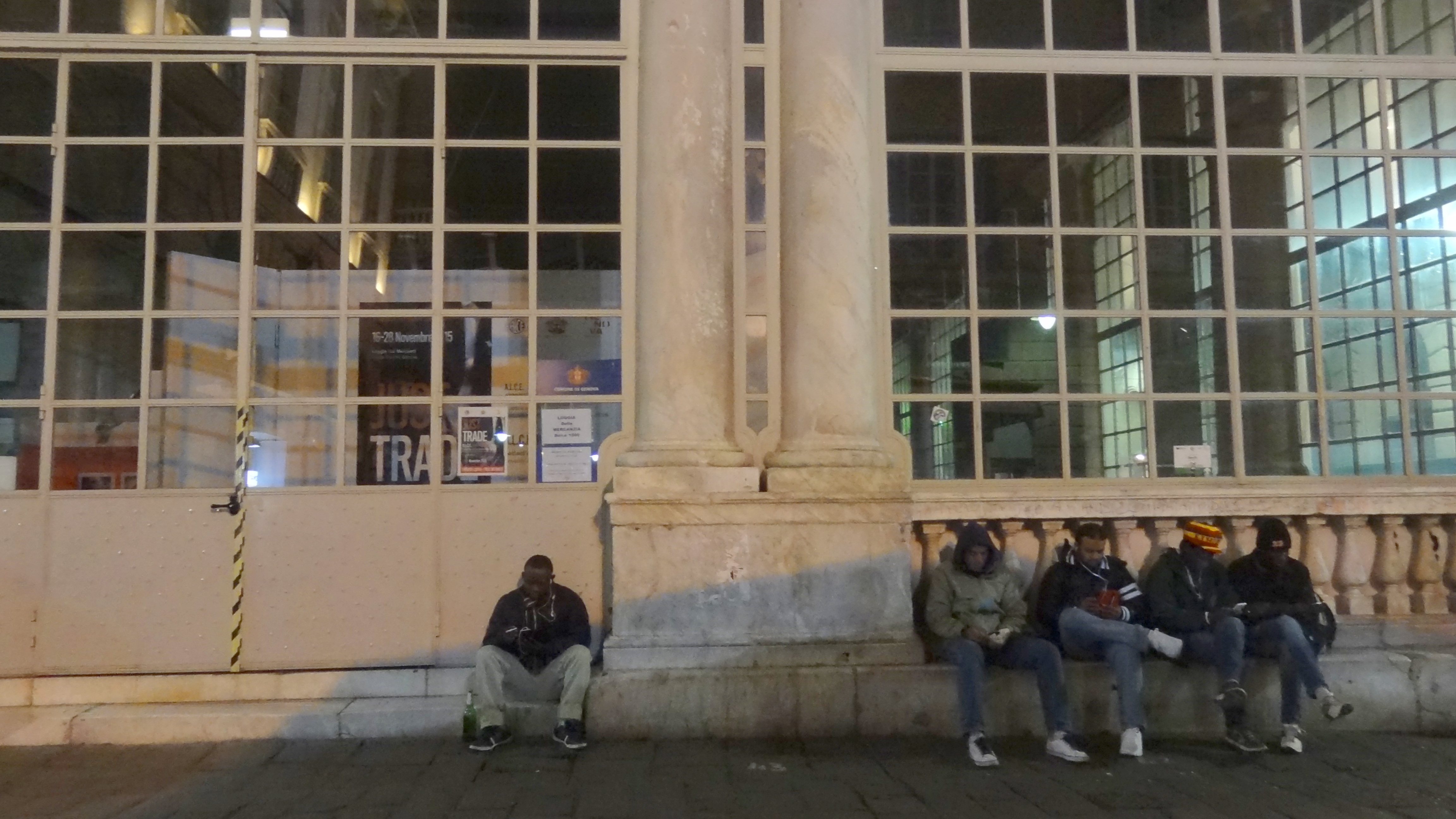 Gênes, devant la loge des marchands DSC03702