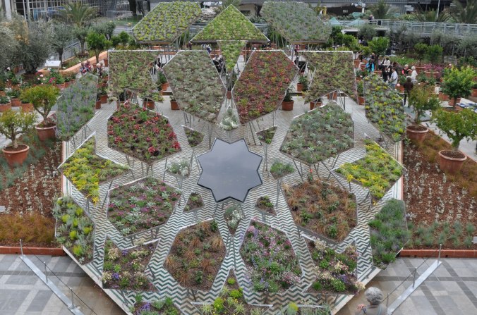 Anamorphose. Exposition Jardins d'Orient IMA