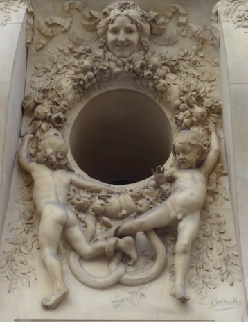 Elysées Palace Hôtel. 103-109 Champs Elysées. Oculus de Louis Baralis