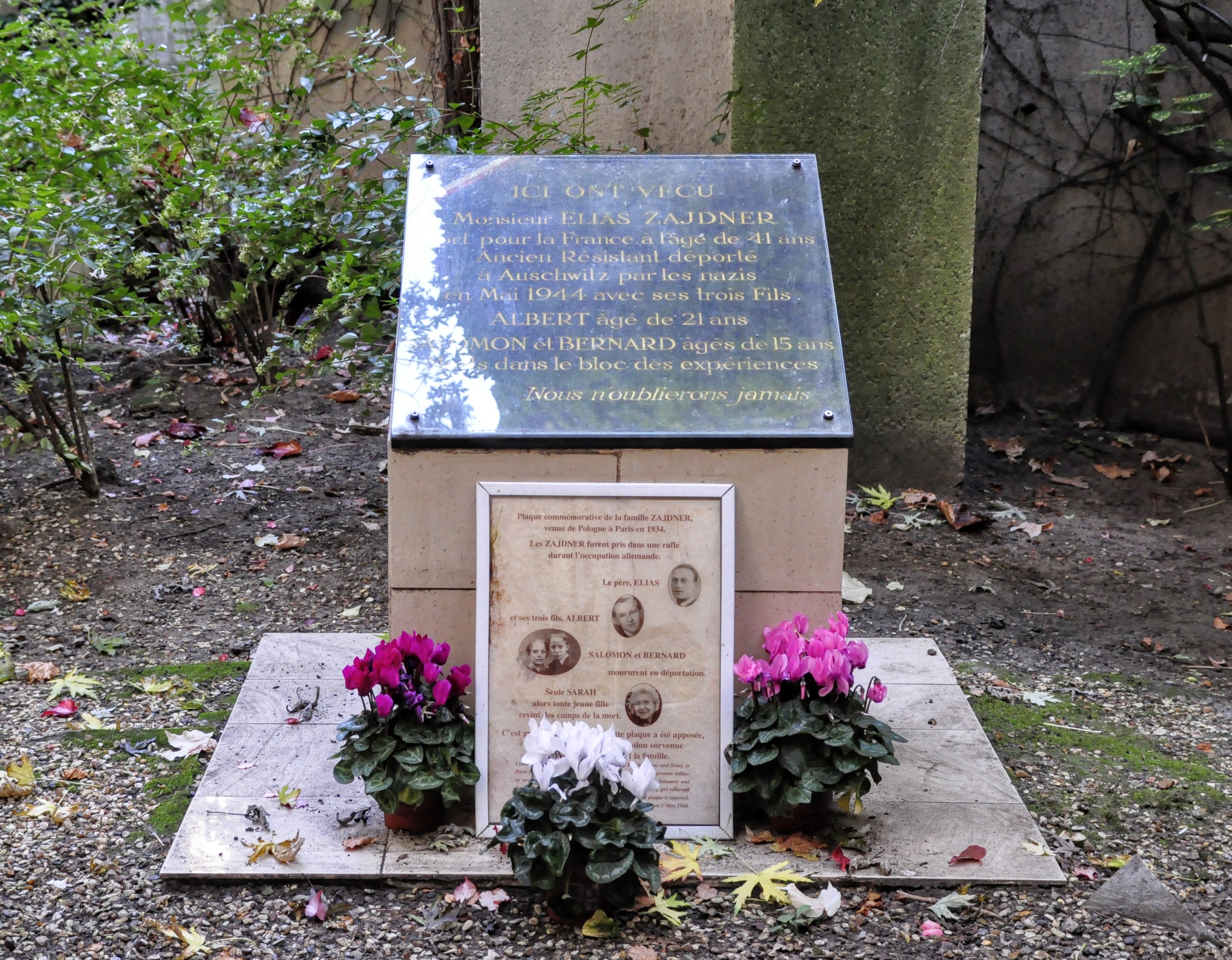 Rue Eginhardt mémorial Zajdner