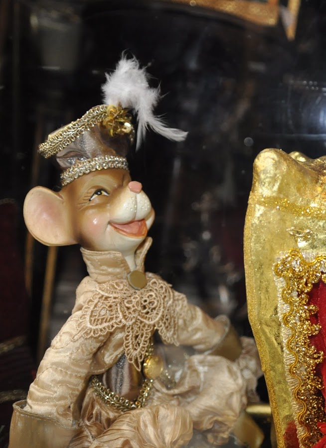 Passage Jouffroy. maison du Roi (1)