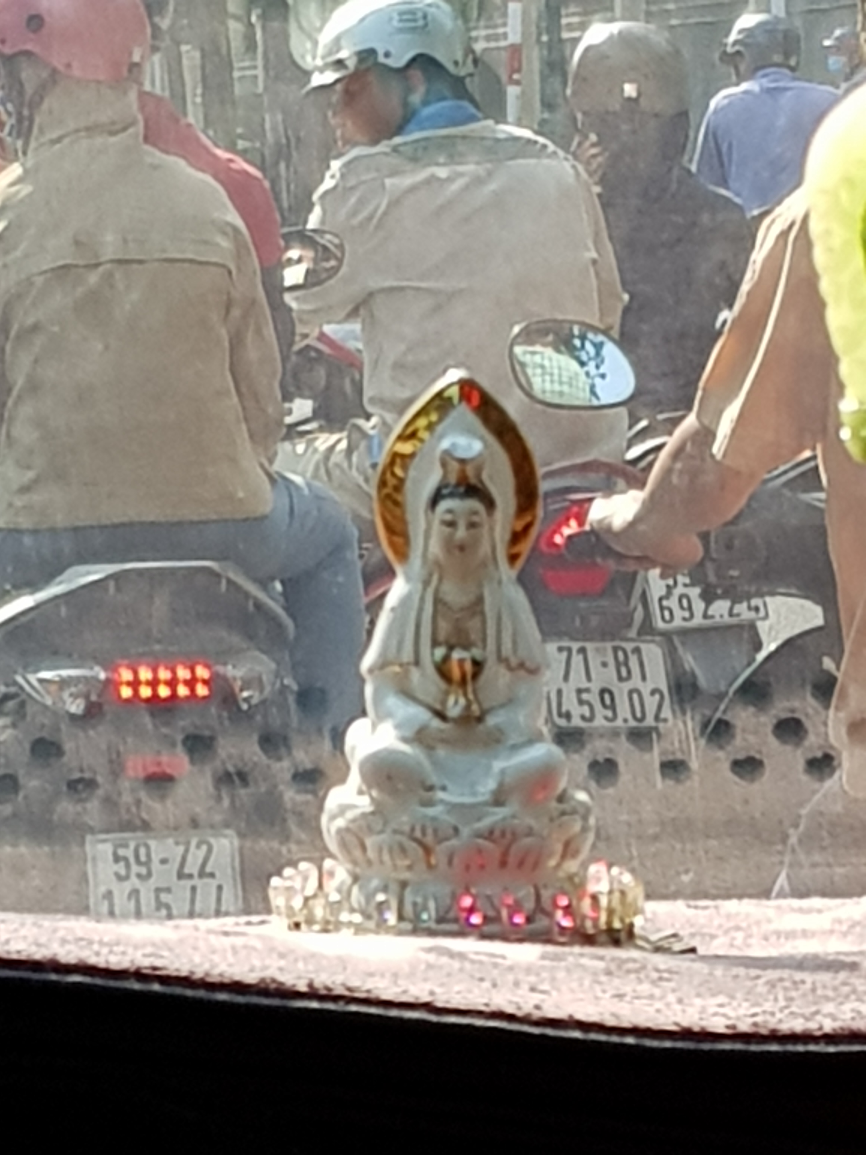 15.HCM TAxi 20180225_085309