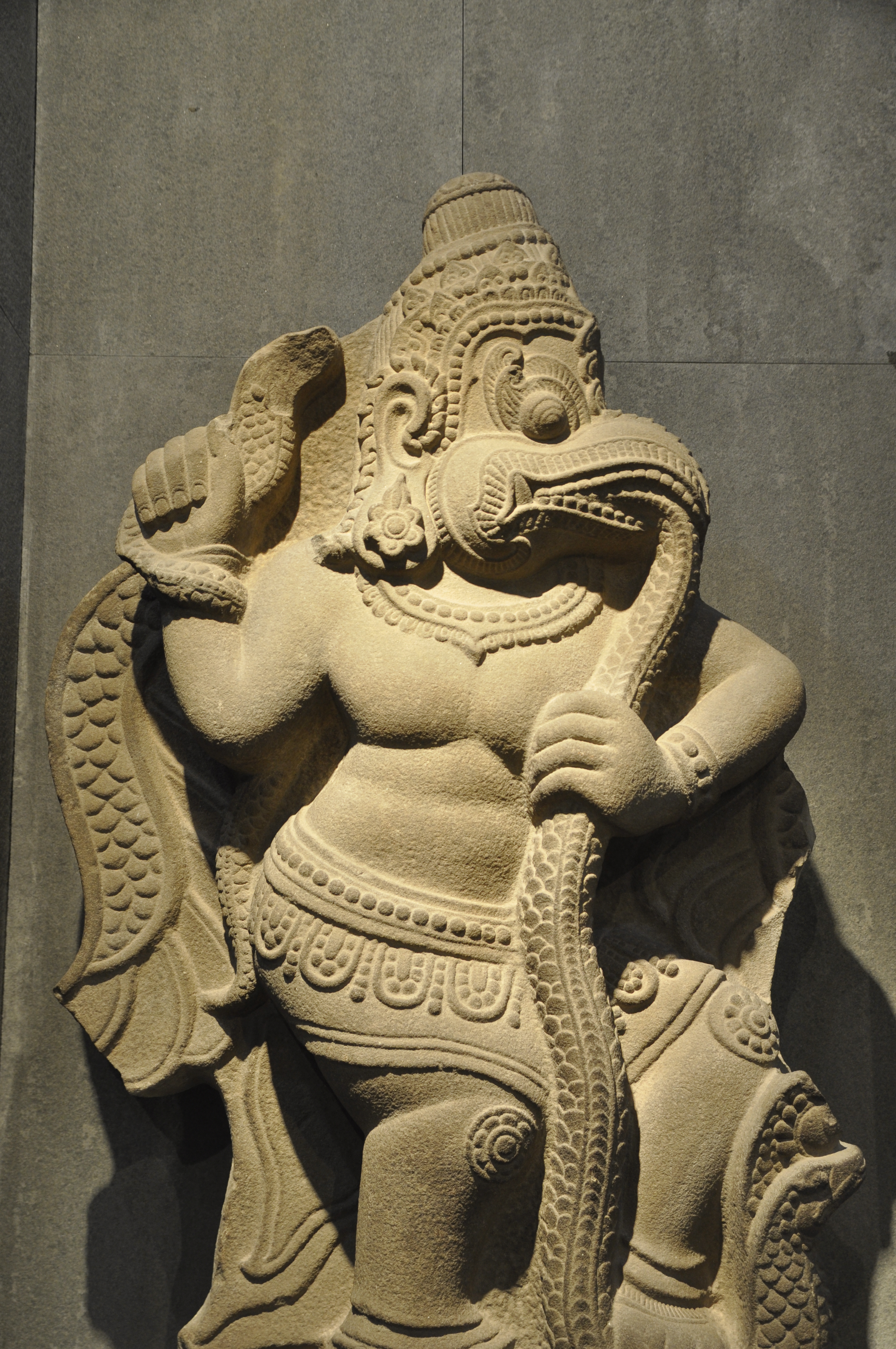 Cham. Garuda dévorant Naga_12eDSC0243