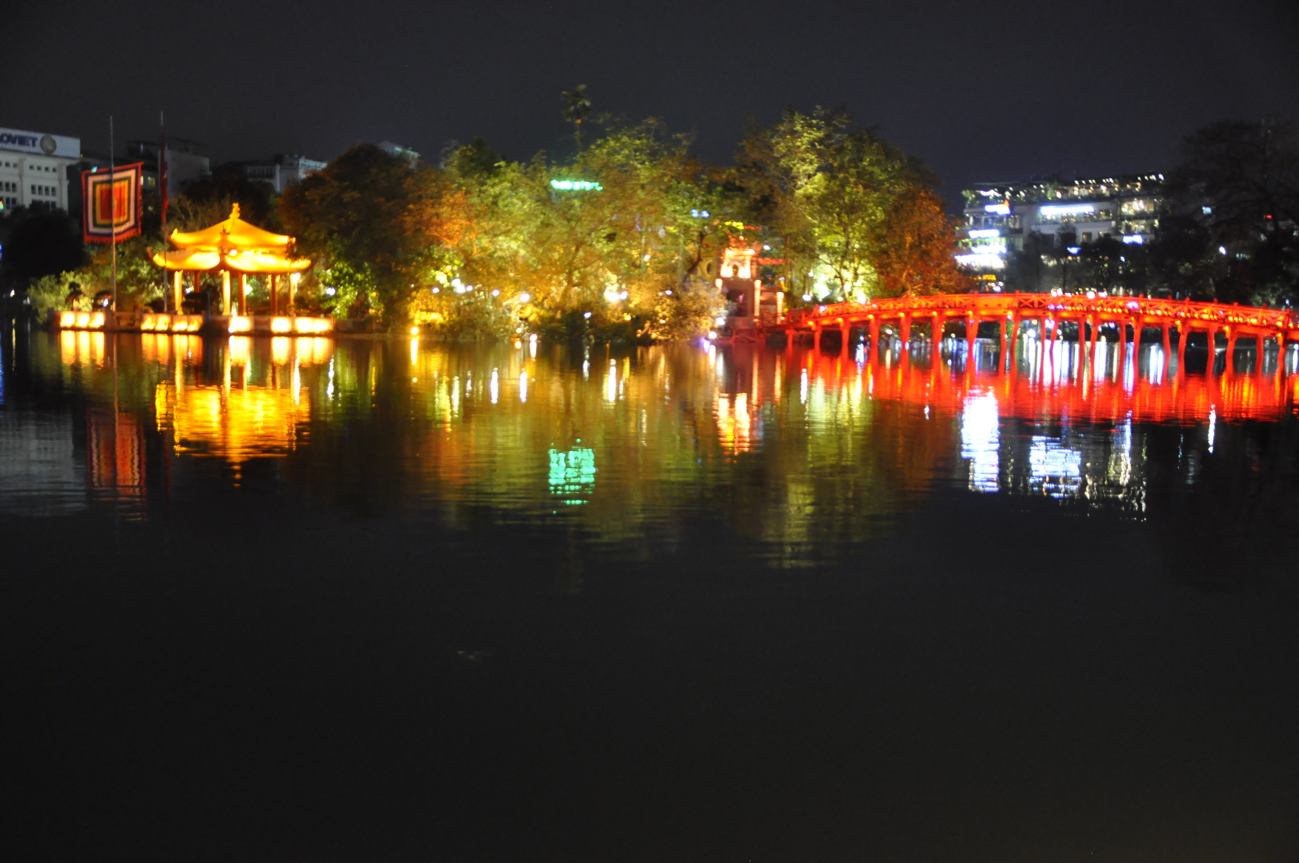 Hanoi._illuminationDSC0539