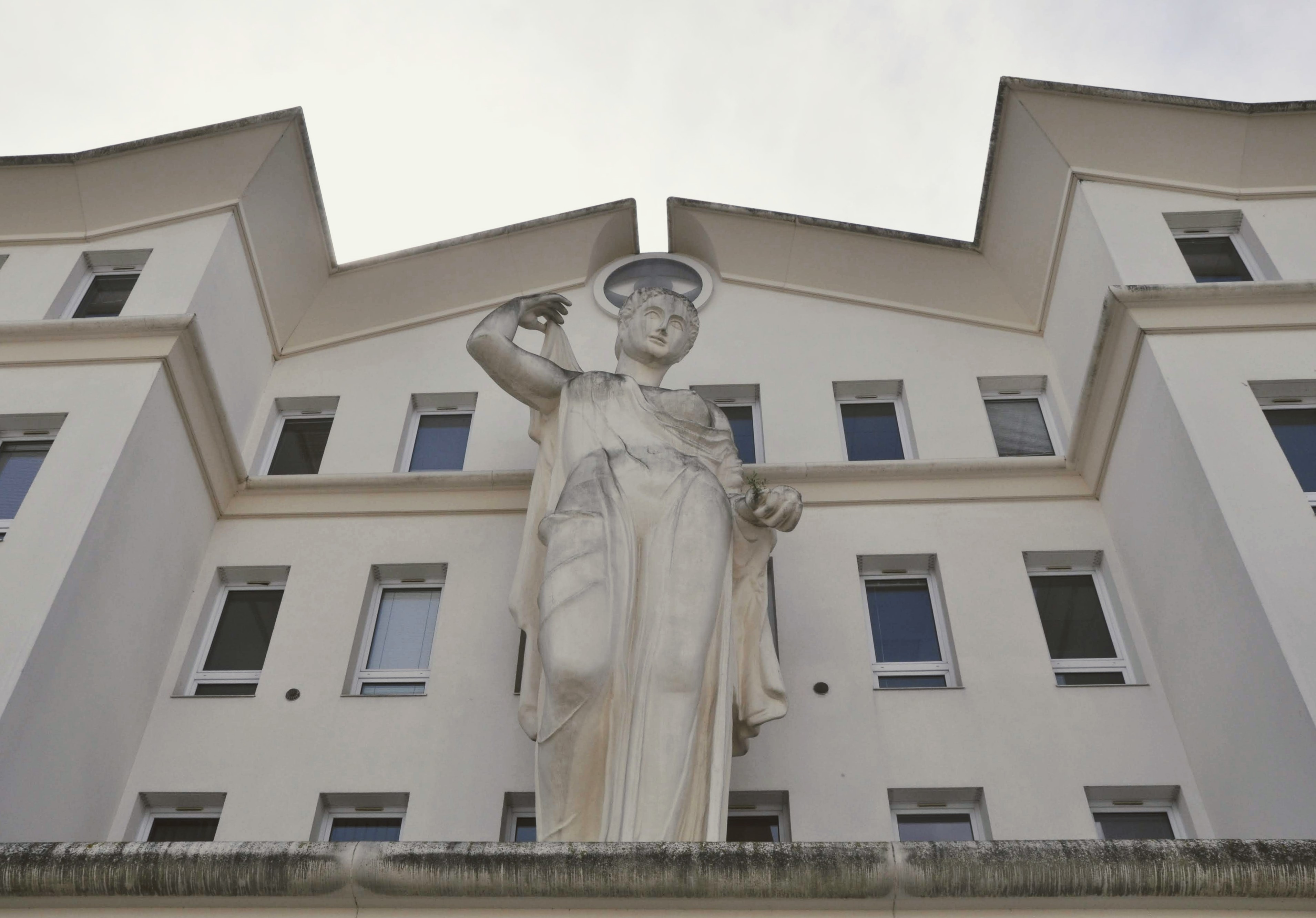 _Bussy-Saint-Georges. . sous l'oeil190