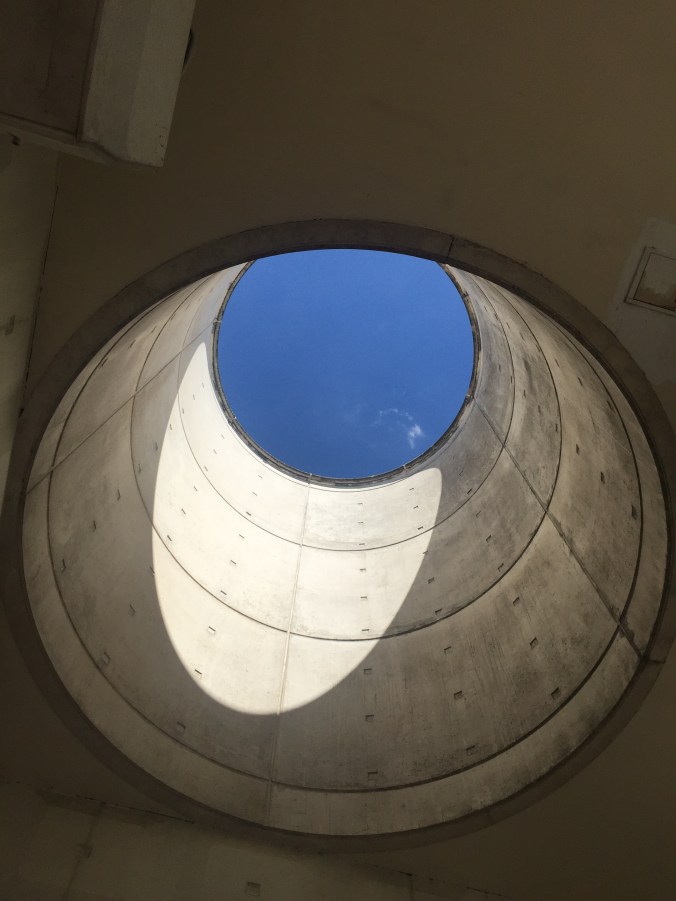 Puits de lumière. Photo Martine Halimi