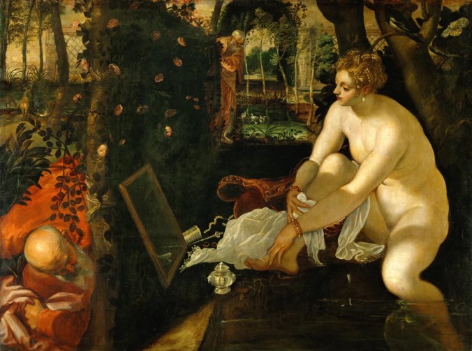Une femme nue assise devant un miroir, avec des fleurs et un paysage verdoyant en arrière-plan. Un homme âgé est vu au loin, dans un jardin.